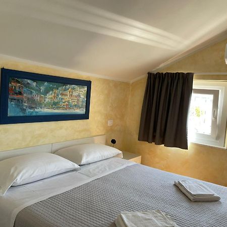 Hotel Hawaii Bed And Coffee Riccione Extérieur photo