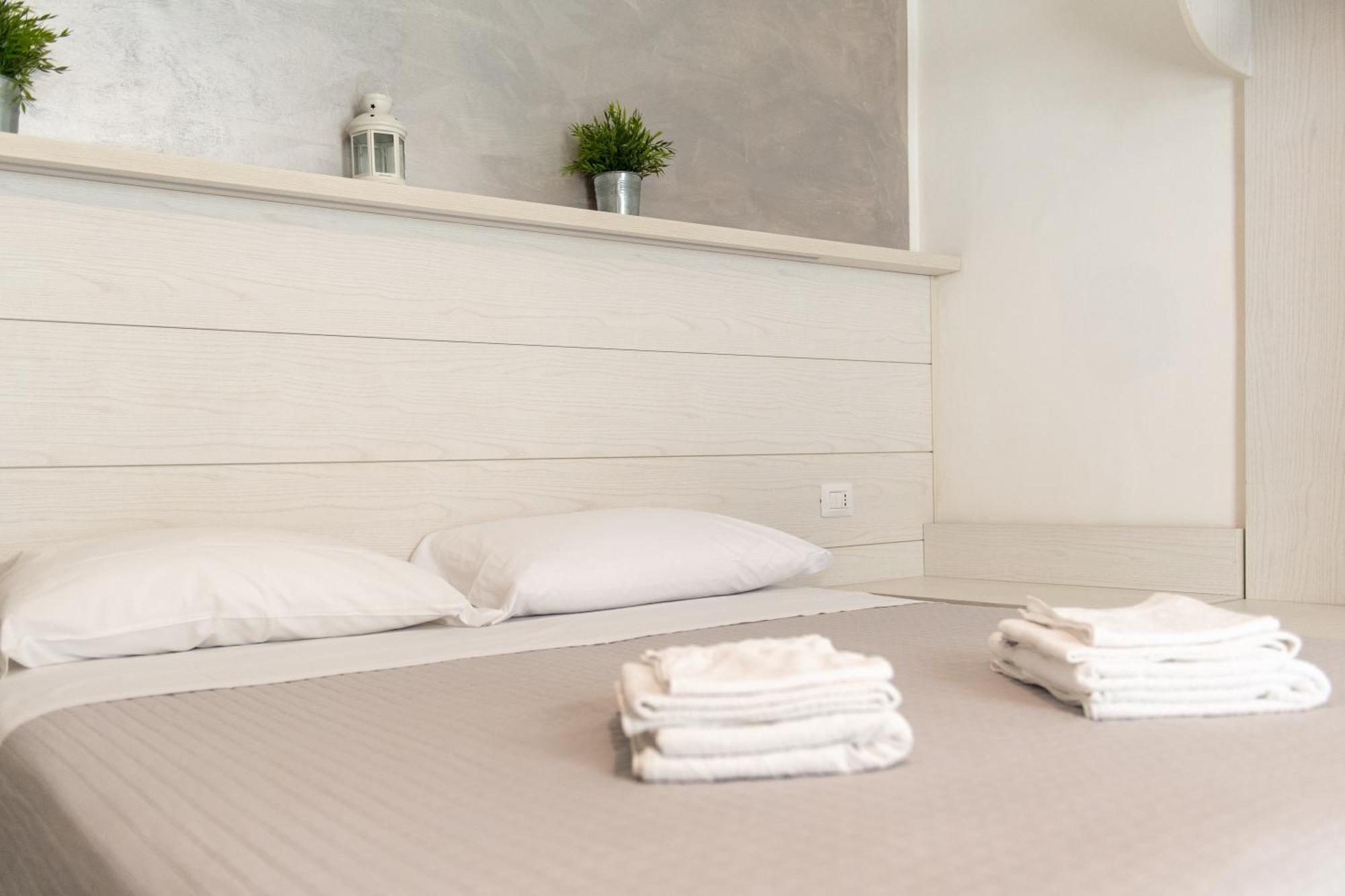 Hotel Hawaii Bed And Coffee Riccione Extérieur photo