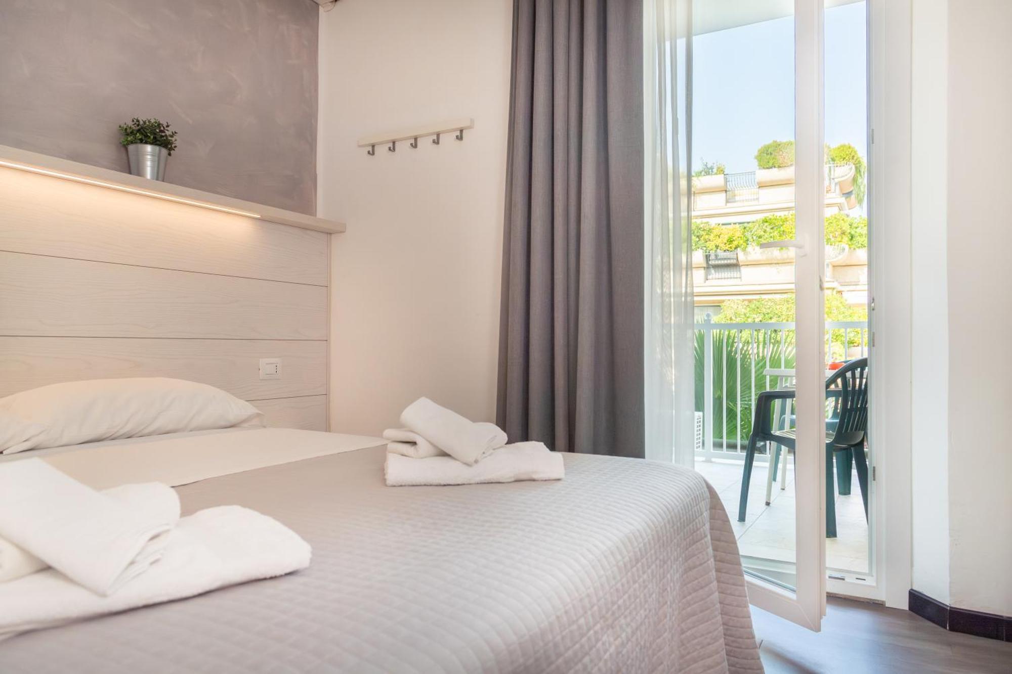 Hotel Hawaii Bed And Coffee Riccione Chambre photo