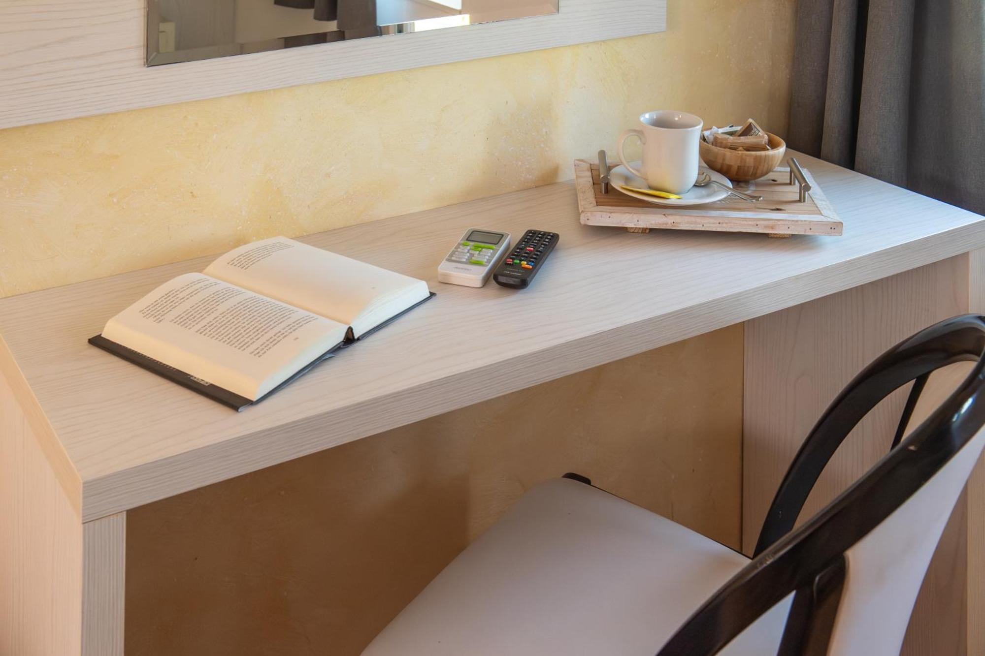 Hotel Hawaii Bed And Coffee Riccione Extérieur photo