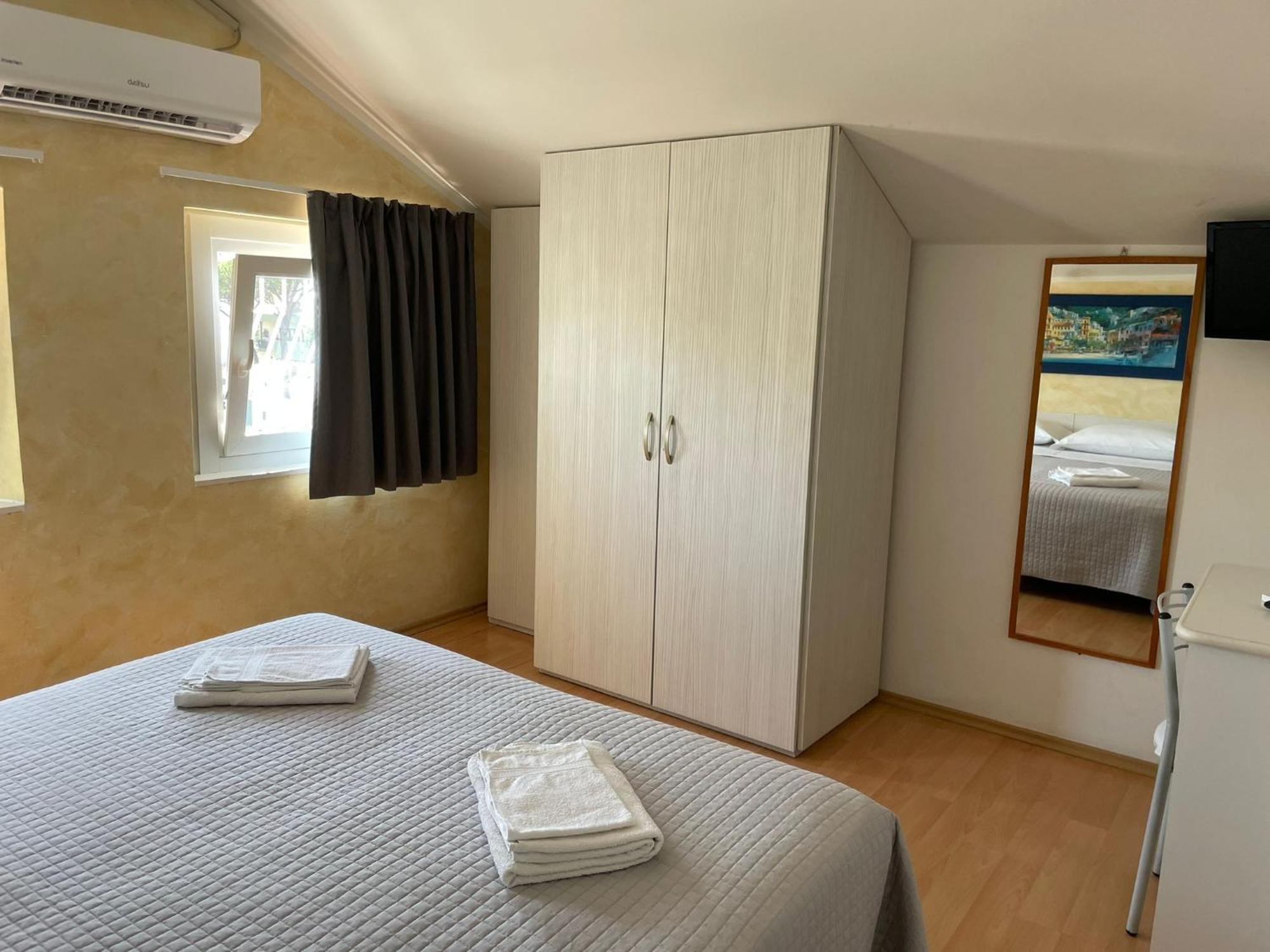 Hotel Hawaii Bed And Coffee Riccione Extérieur photo